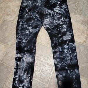Large Wild Fable Tie Dye Leggings - MOVING SALE